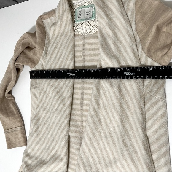 Saturday Sunday Taupe & Cream Cardigan with Fringe Size XS - Picture 6 of 8
